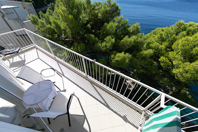 Apartments Villa Sunset, Brela - balcony with sea view