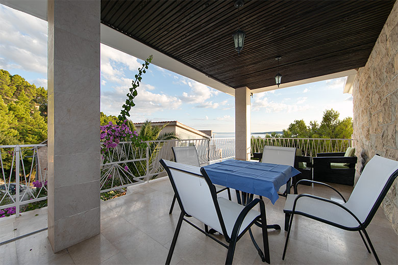 Apartments Villa Sunset, Brela - terrace with seaview