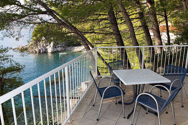 Apartments Villa Sunset, Brela - balcony with seaview