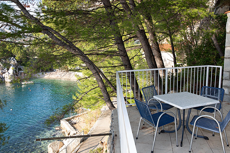 Apartments Villa Sunset, Brela - balcony with seaview