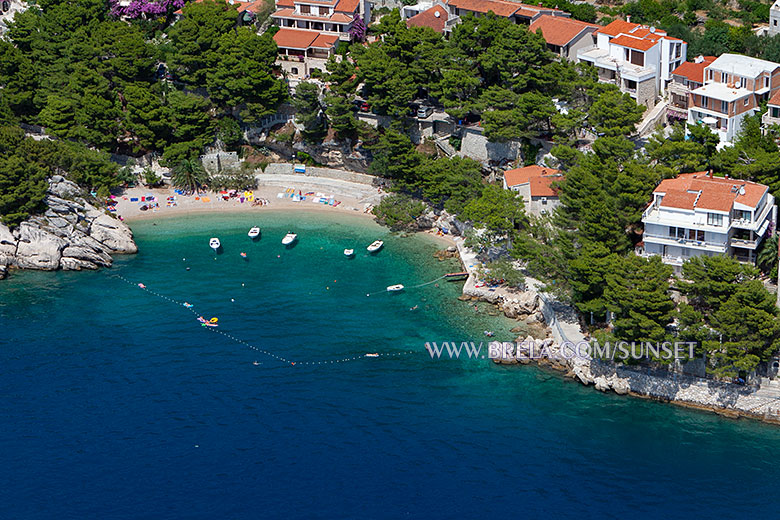 Apartments Villa Sunset, Brela - aerial view of house