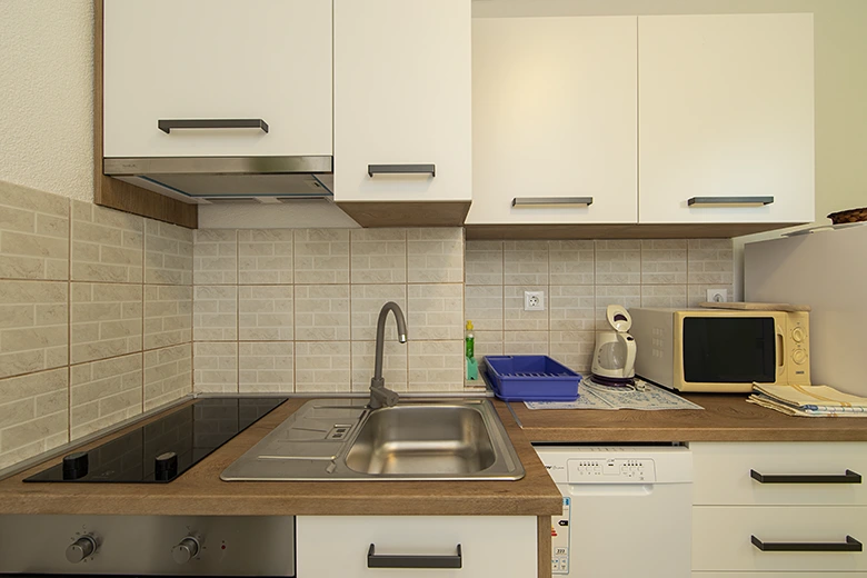 apartments Tunja, Brela - kitchen