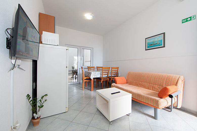 Apartments Vale, Brela - living room