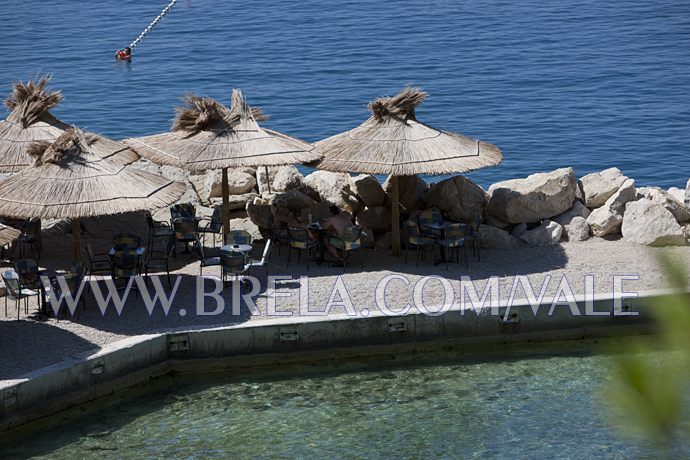 beach bar in Brela