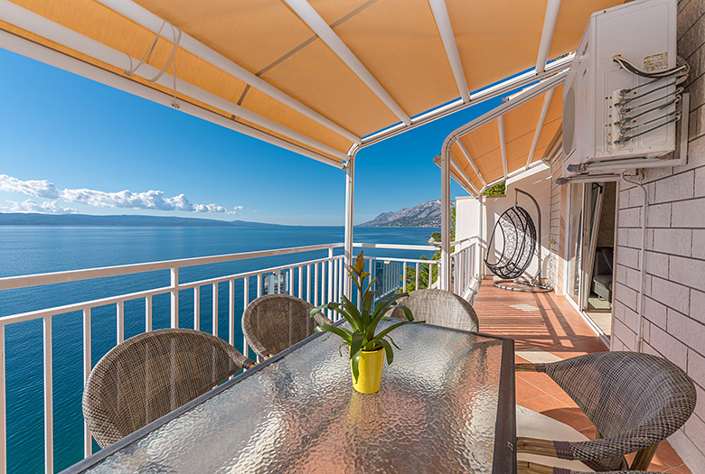 apartments Vanja, Brela - balcony with seaview