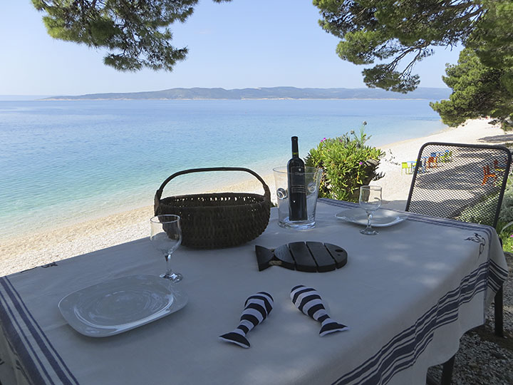 sea front apartment